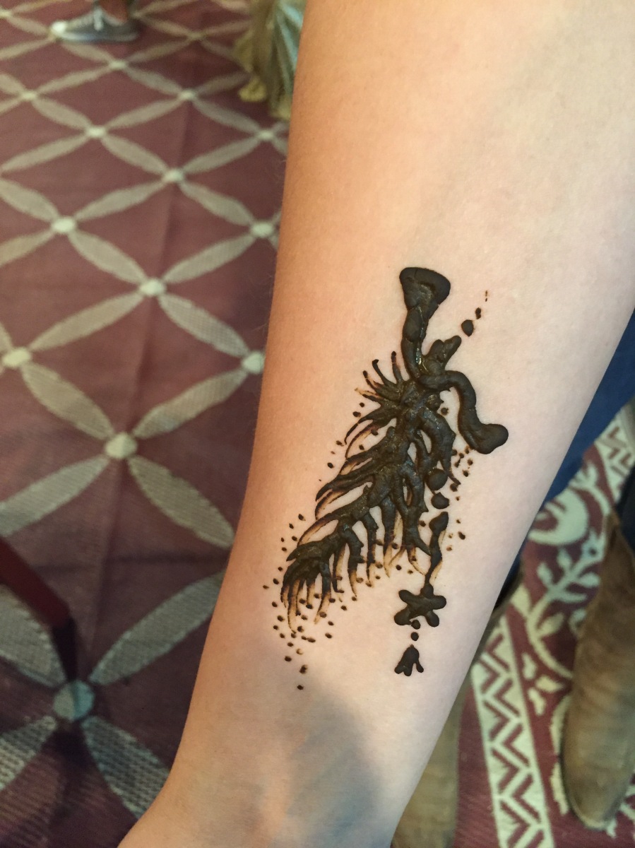 Here's why you should get a henna tattoo I get a henna tattoo kit for the  magic in the plant
